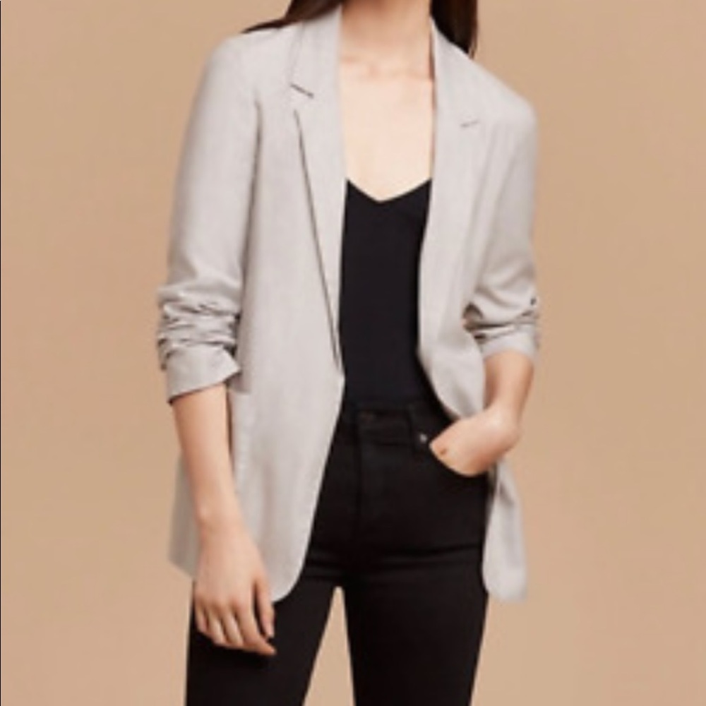 Aritzia Talula Kent blazer grey size 6